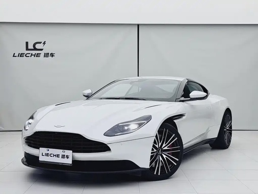Aston Martin DB11 2019