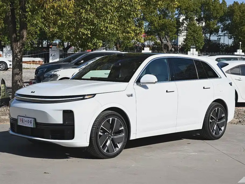 Li Auto L7
