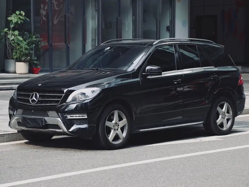 Mercedes-Benz M-Class