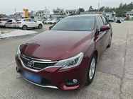 Toyota Reiz 2015