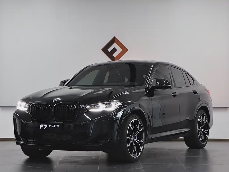 BMW X4M
