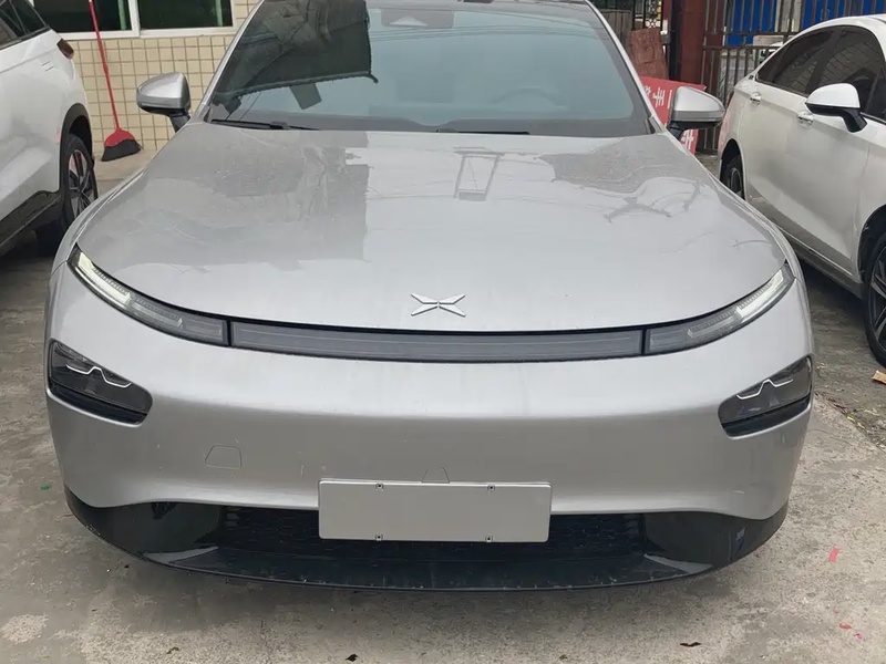 XPeng P7