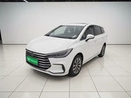 BYD MAX 2022