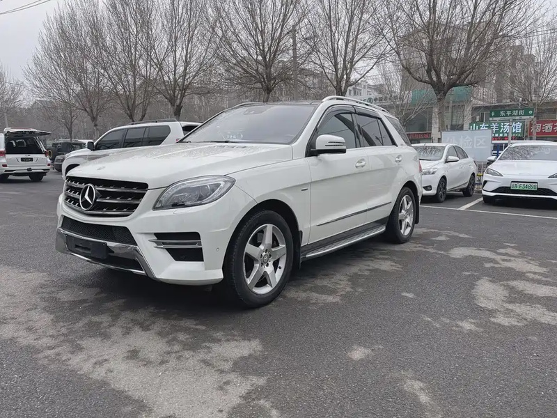 Mercedes-Benz M-Class