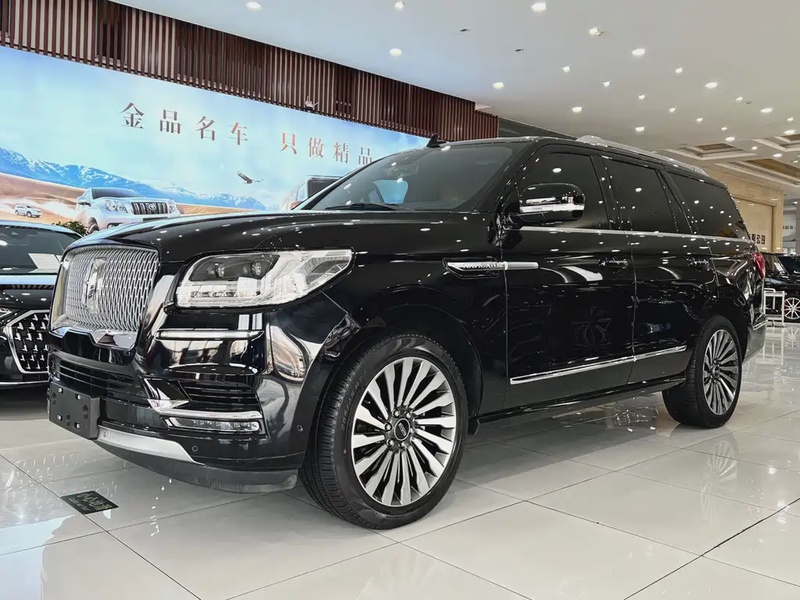 Lincoln Navigator
