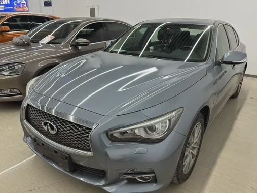 Infiniti Q50 2015