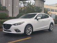 Mazda 3 2015