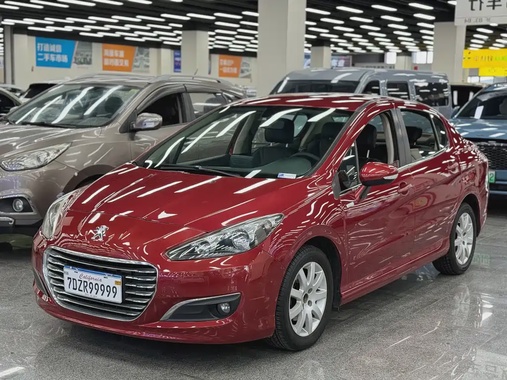 Peugeot 308 2013