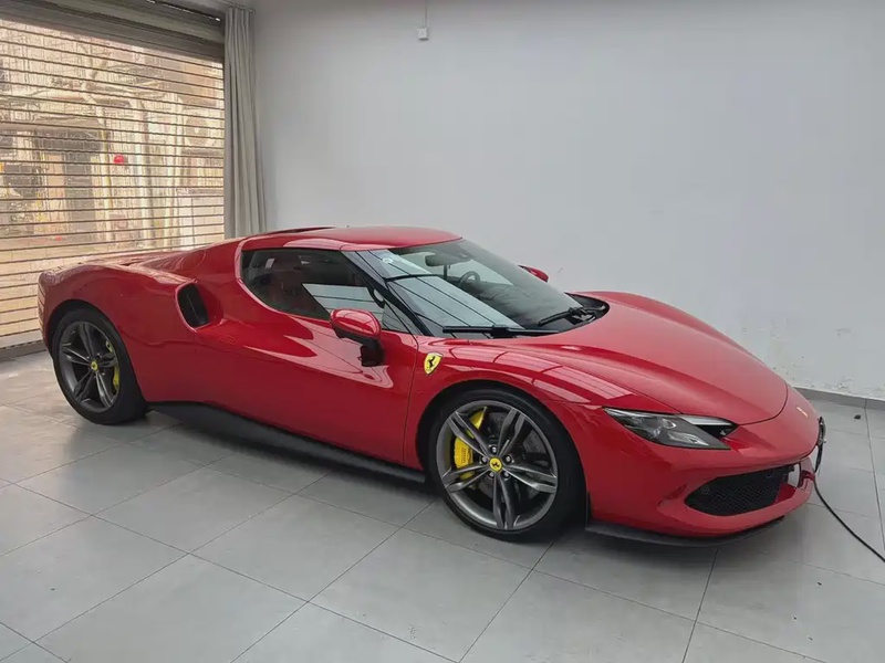 Ferrari 296