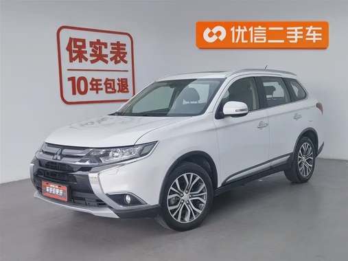 Mitsubishi Outlander 2016