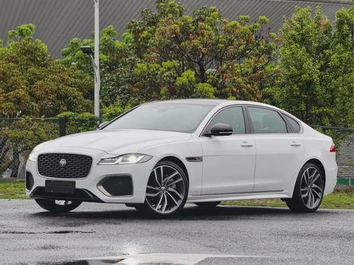 Jaguar XF 2024