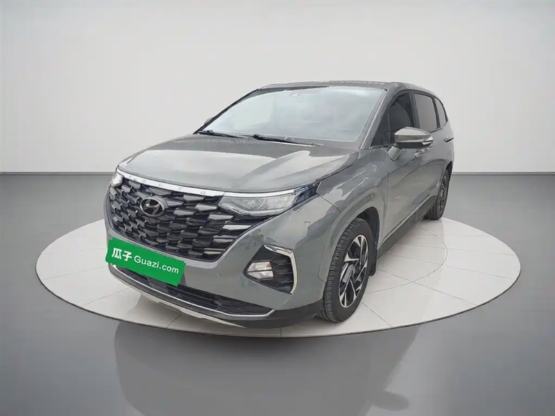 Hyundai Custo