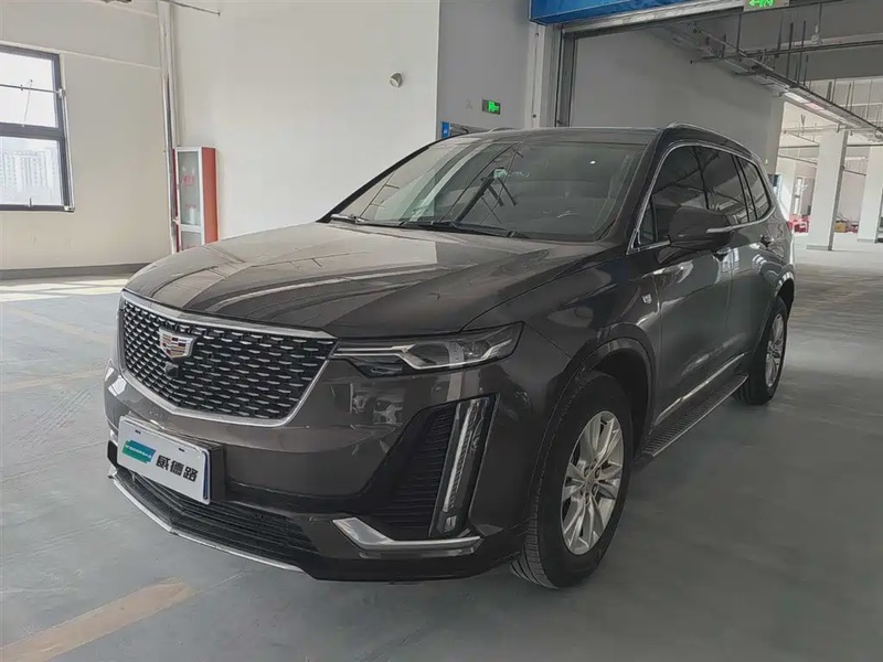Cadillac XT6