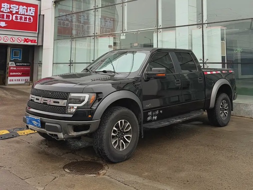 Ford F-150 Raptor 2013
