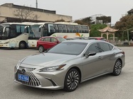 Lexus ES 2023