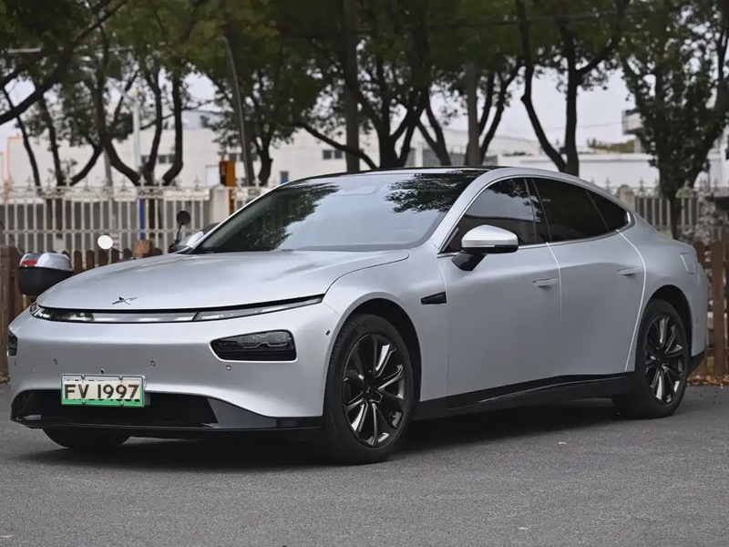 XPeng P7