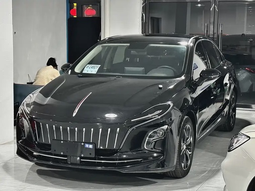Hongqi E-QM5 2023