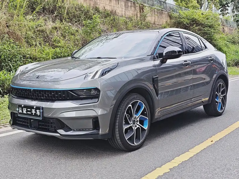 Lynk & Co 05
