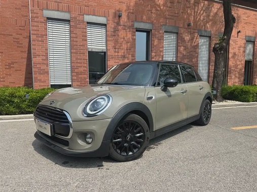 MINI Other 2018