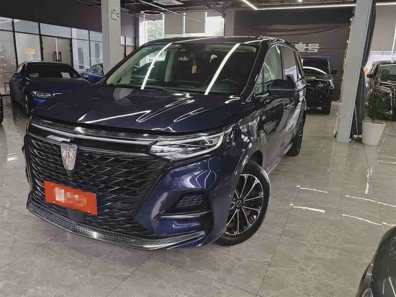 Roewe iMAX8