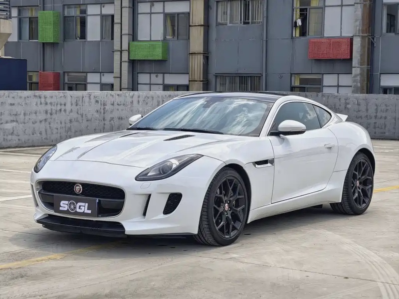 Jaguar F-TYPE