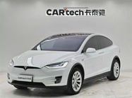 Tesla Model X 2021