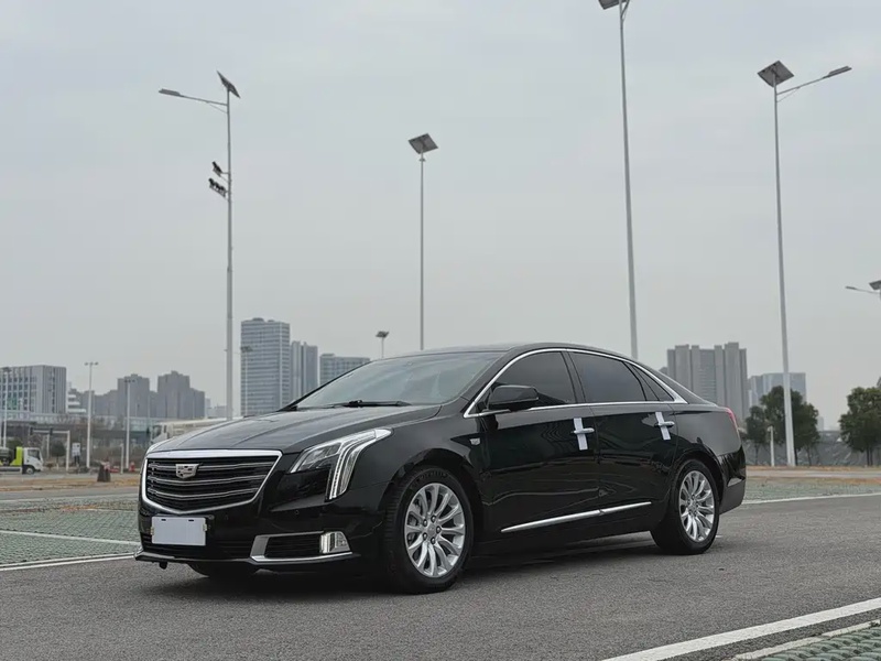 Cadillac XTS