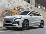 Audi Q4 e-tron 2024