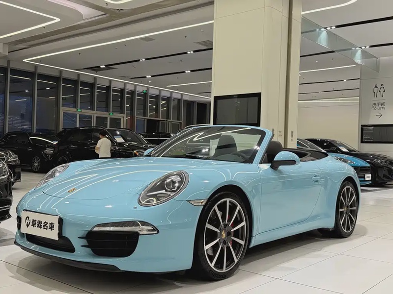 Porsche 911