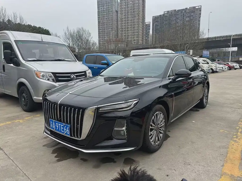 Hongqi H5