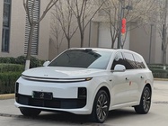 Li Auto L6 2025