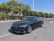 Lexus ES 2019
