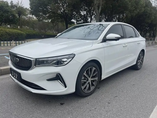 Geely Emgrand 2024