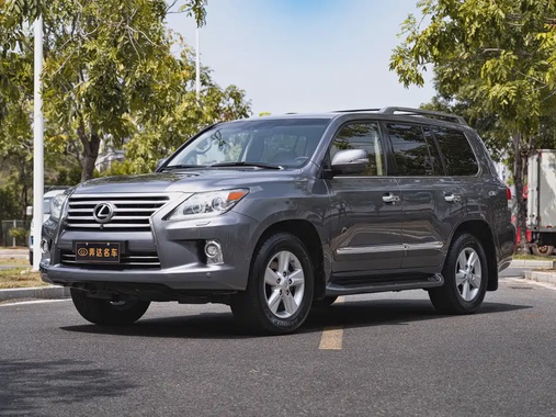 Lexus LX 2014