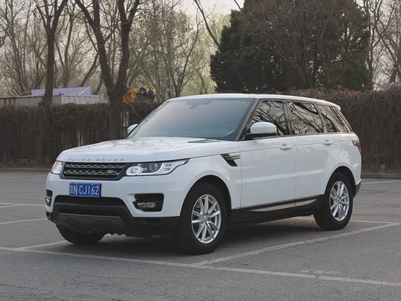 Land Rover Sport
