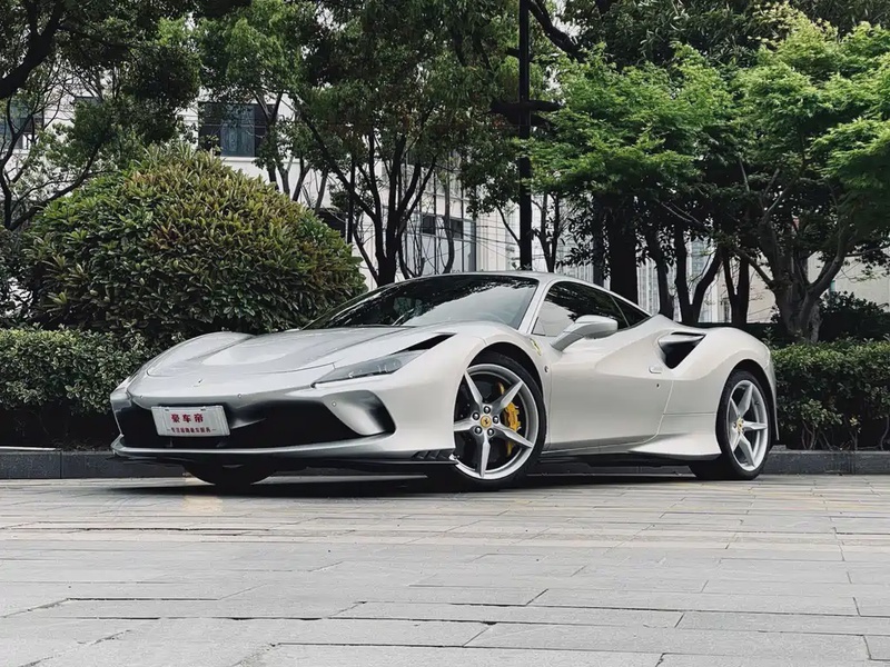 Ferrari F8