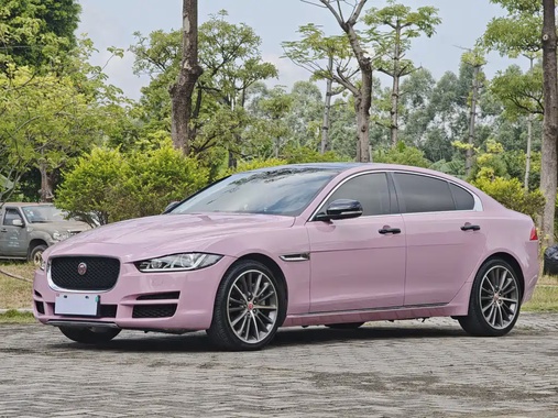 Jaguar XE 2018