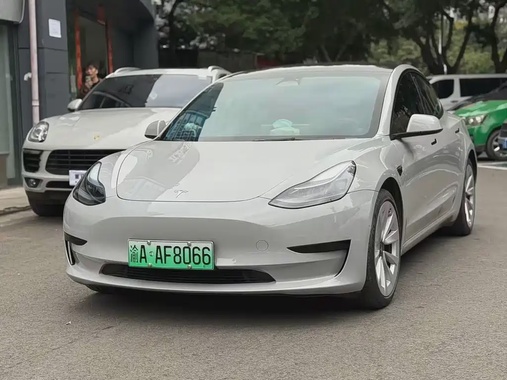 Tesla Model 3 2023