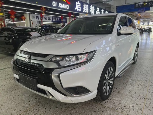 Mitsubishi Outlander 2022