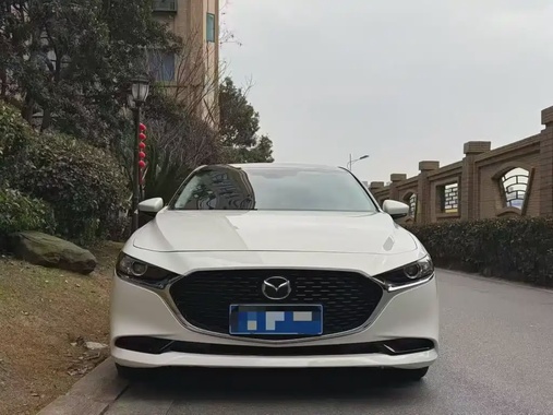 Mazda 3 2024