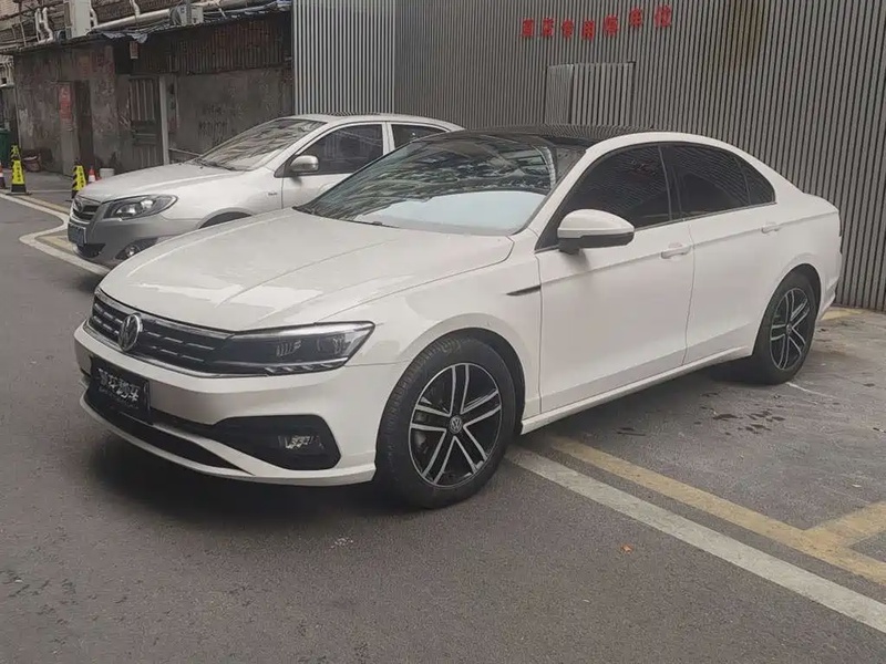 Volkswagen Lamando
