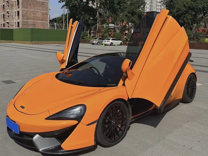 McLaren 570
