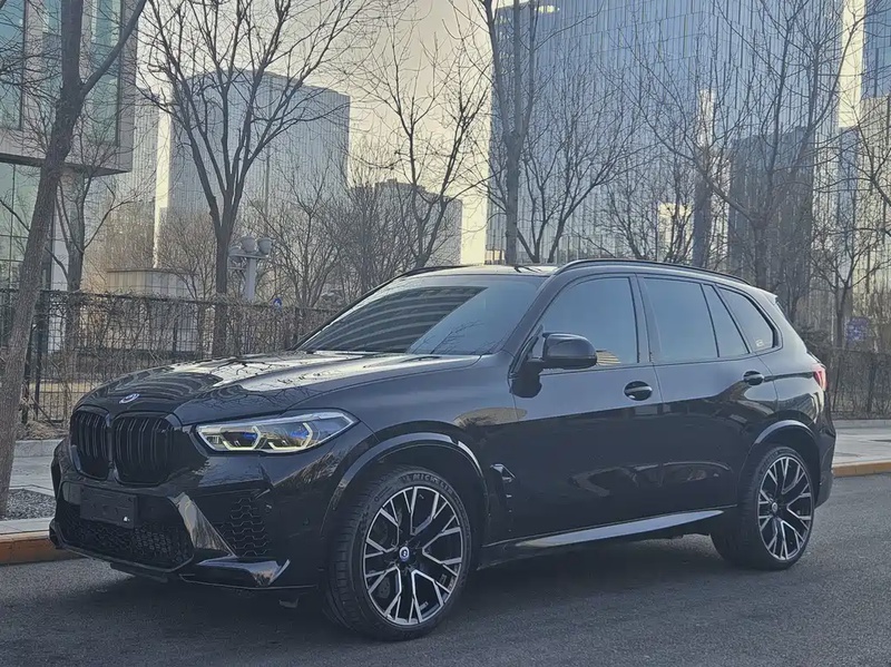 BMW X5M