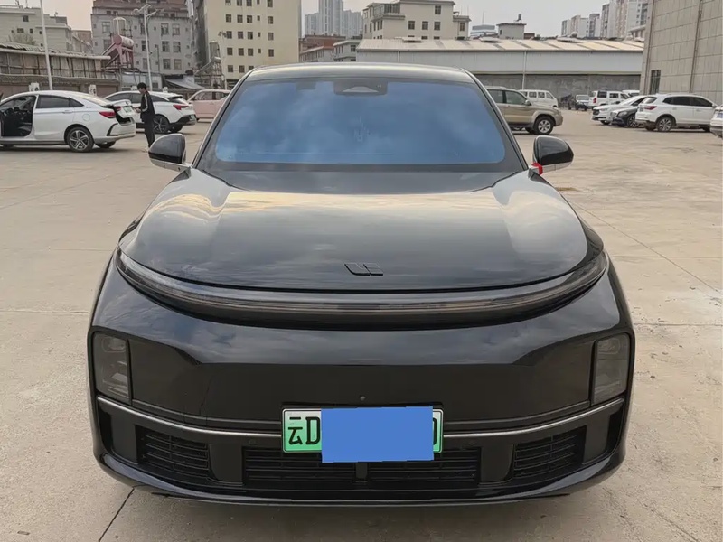 Li Auto L7