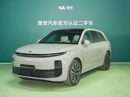 Li Auto L6 2025