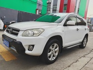 Toyota RAV4 2011