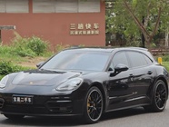 Porsche Panamera 2023