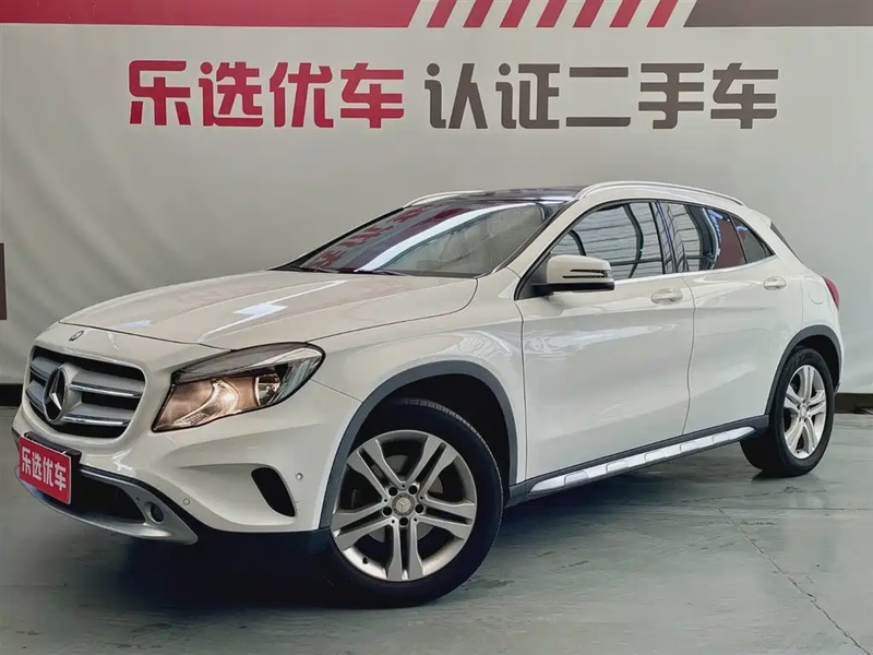 Mercedes-Benz GLA-Class
