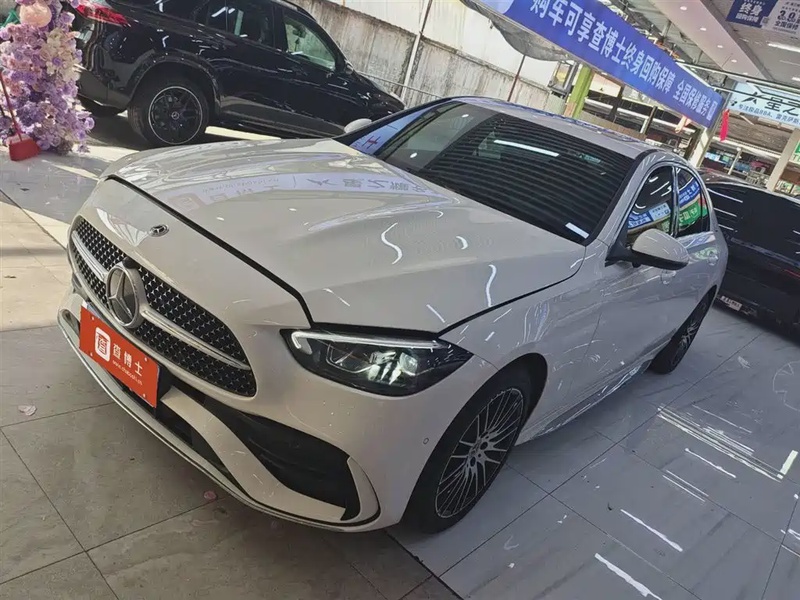 Mercedes-Benz C-Class