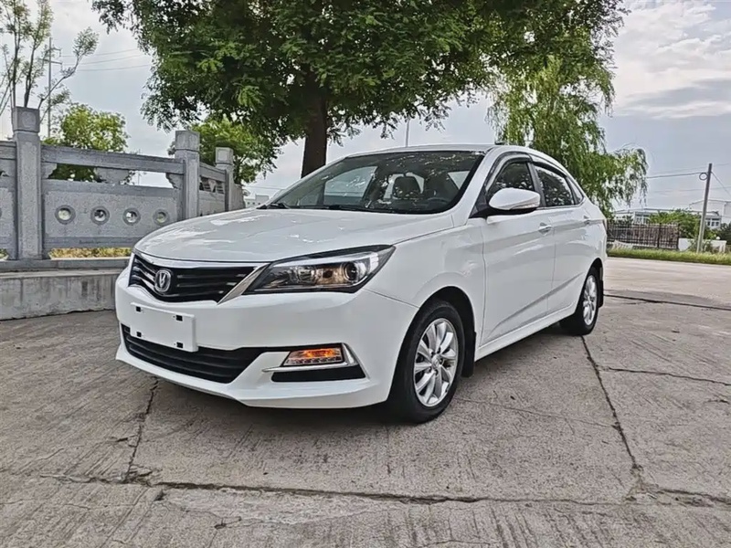 Changan V7